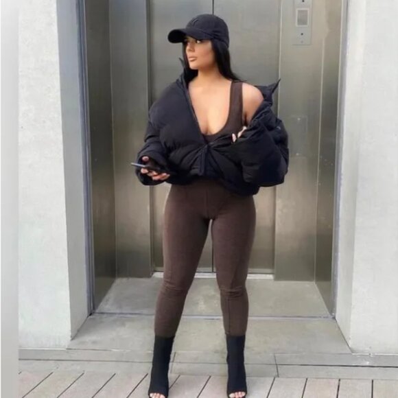 House of CB 'Rissa' Brown V-Neck Skinny Leg Slim Jumpsuit NWOT - Picture 3 of 9